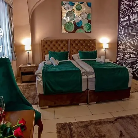 Regi Posta Etterem Es Fogado Hotel