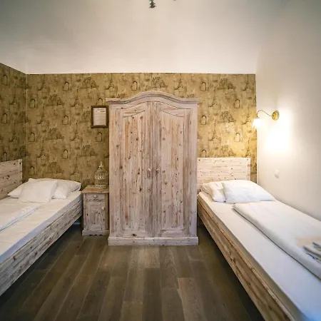 Regi Posta Es Etterem Debreţin