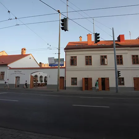 Hotel Regi Posta Es Etterem Debreţin
