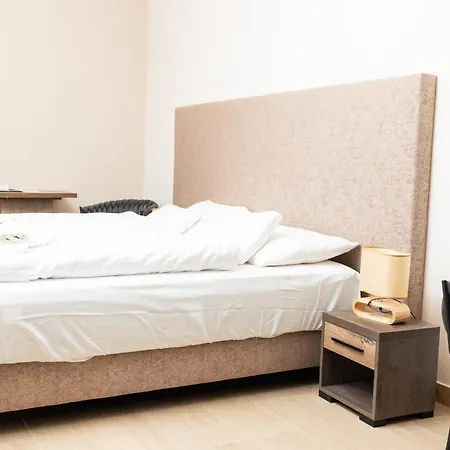 Regi Posta Es Etterem 3* Debrecen