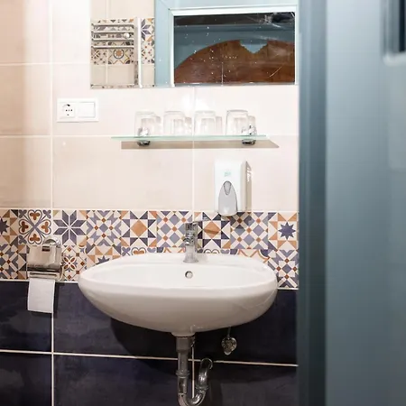 Regi Posta Es Etterem Hotell 3*