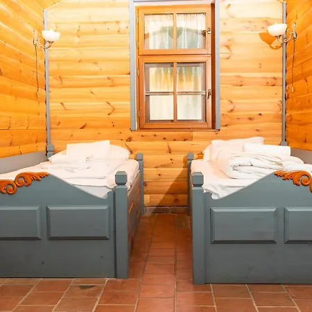 Hotel Regi Posta Es Etterem