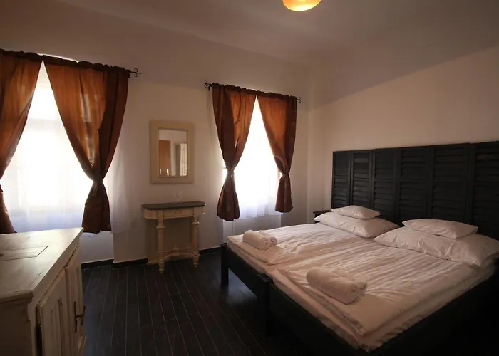 Régi Posta étterem és Debrecen